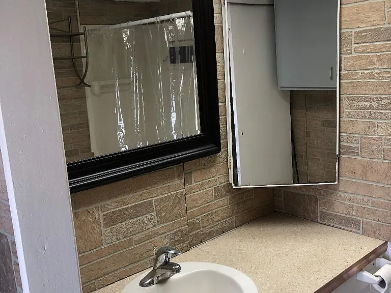 29156 Crawford Ave — Photo 22
