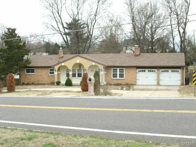 5490 Ringer Rd photo 1
