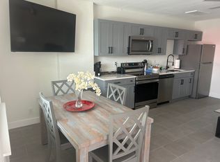 160 145th Ave E APT 2, Saint Petersburg, FL 33708