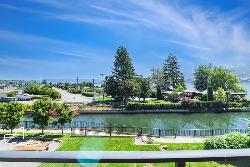 2 bed, 1.0 bath, $1,950 — Photo 3