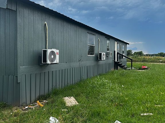 3rd image of 595 Swinney Rd