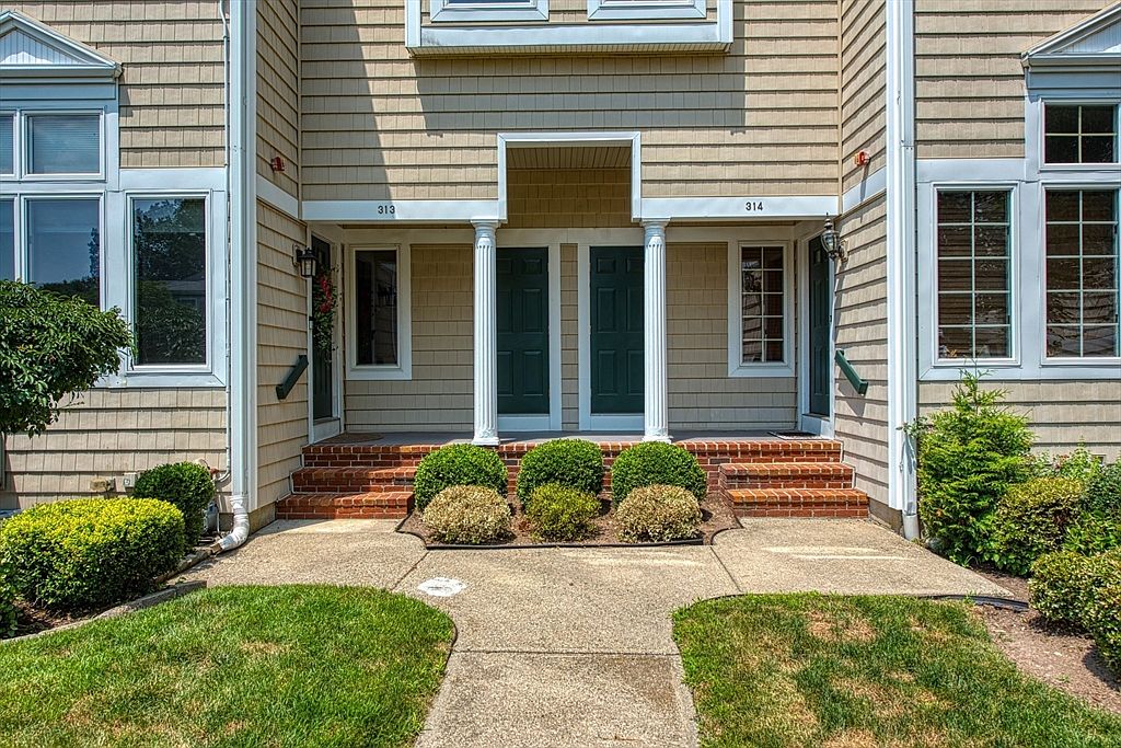 701 Winthrop St APT 313