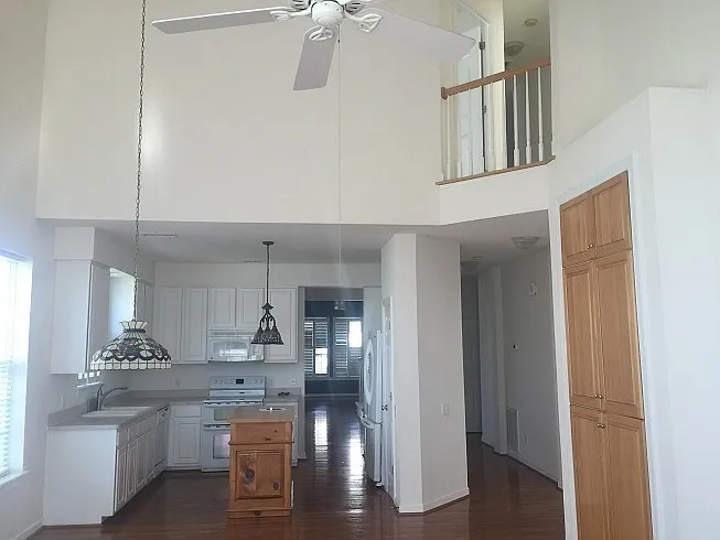 4412 Chickasaw Ct — Photo 8