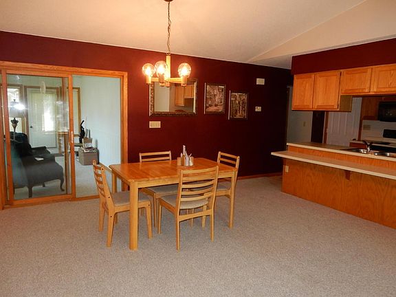 5th image of 3917 Dacotah View Ct
