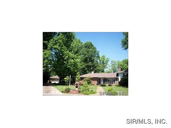 4915 Miller Ln photo 1