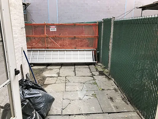 Rented by Joe Gotham LTD | media 20