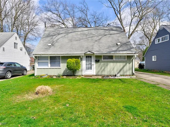 1881 Windsor St, Cuyahoga Falls, OH 44221