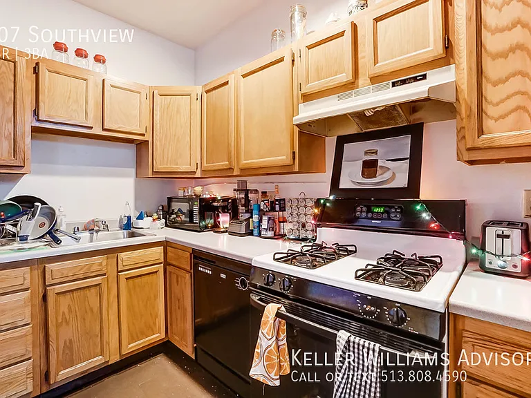 407 Southview Ave — Photo 18