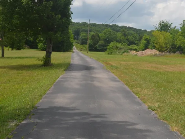 1848 Sparta Park, Lebanon, TN 37090