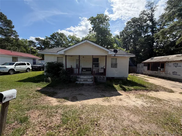 818 Bayshore Ave, Dothan, AL 36303