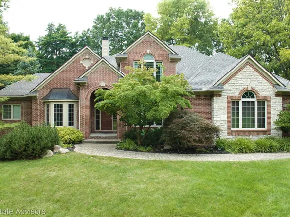 2276 Canterwood, Highland, MI 48357