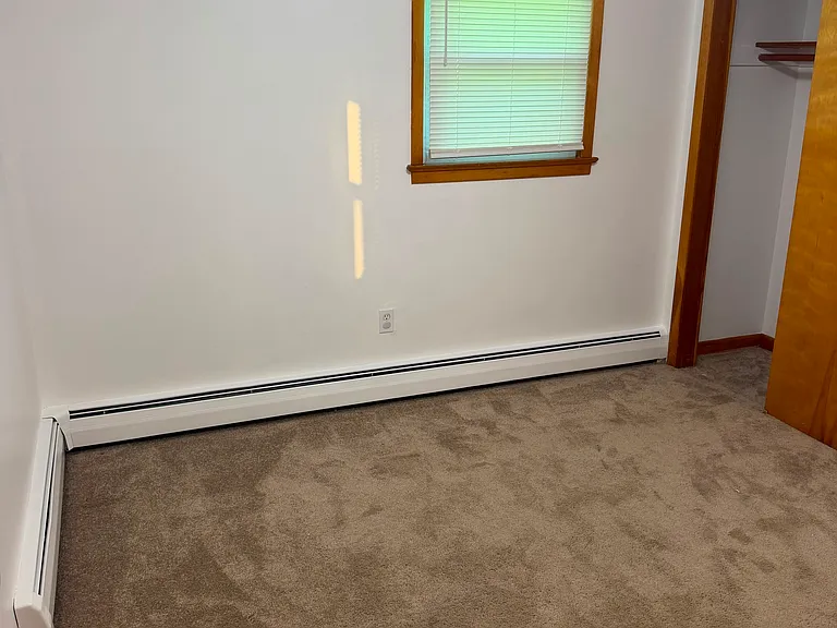 12 Main St #2 — Photo 10