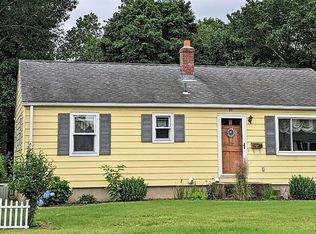 90 Tomlinson Ave, Plainville, CT 06062