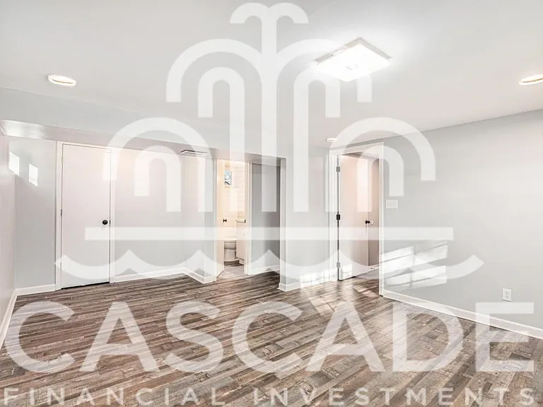 300 SE Circleview Dr — Photo 14