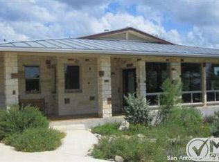 149 Burr Ln, Spring Branch, TX 78070