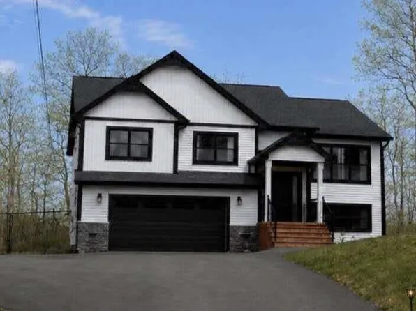35 Hummingbird Ln, Hammonds Plains, NS B3Z 1H9