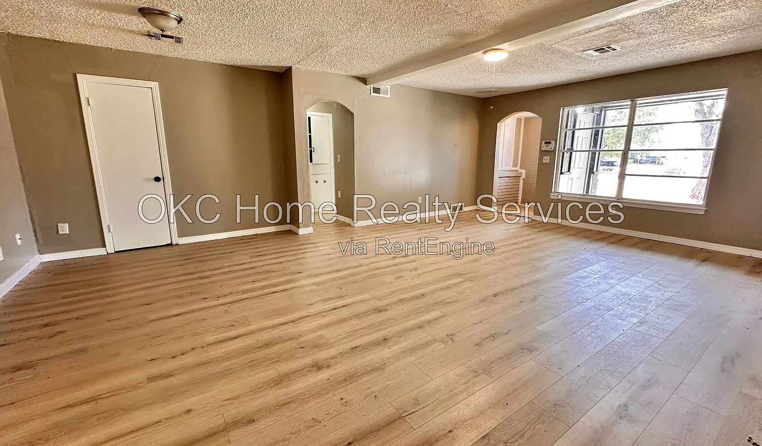 4 bed, 1.0 bath, 1626 sqft, $1,300 — Photo 4