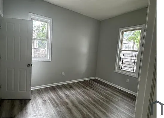 4 bed, $2,800 — Photo 2