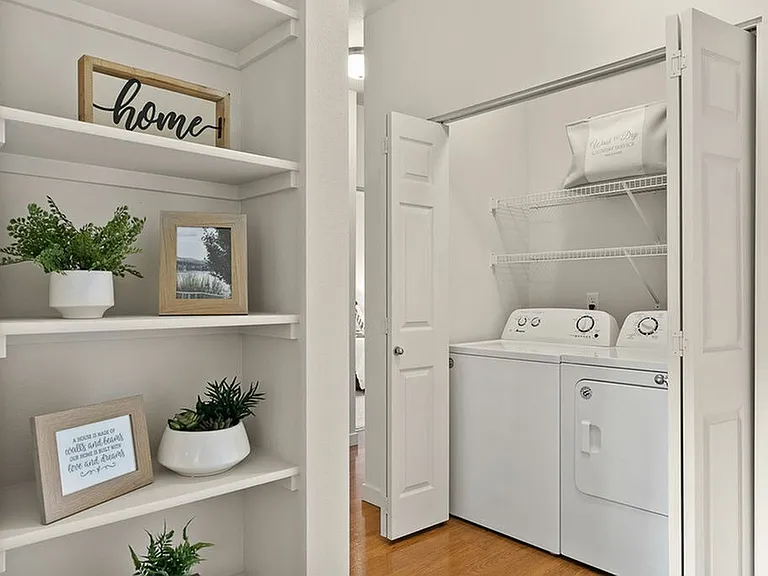 In-Unit Laundry
