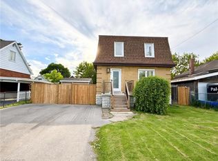 94 Howard Ave, Hamilton, ON L9A 2W5