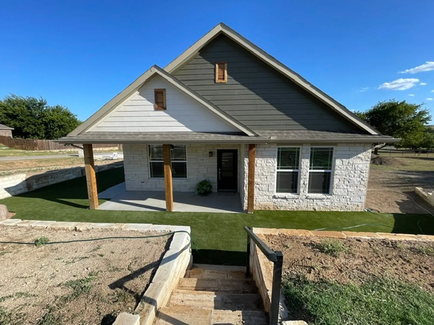 Luxury New Consturction--3 Bedroom, 2 Bathroom, 2 Car Garage — Photo 1