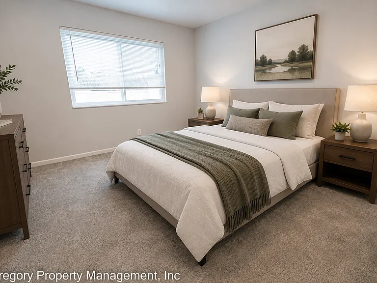 1815 Central Ave #202 — Photo 8