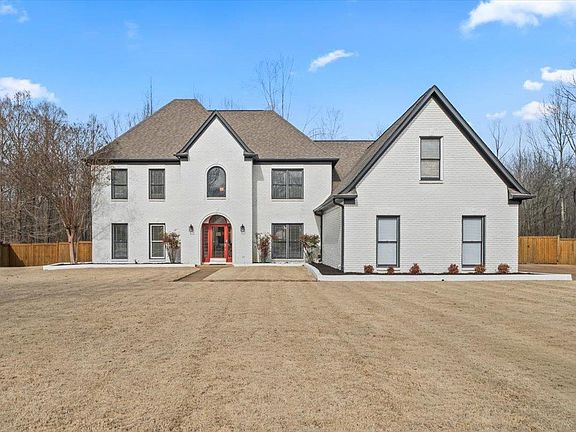 2nd image of 1804 Lisson Cv