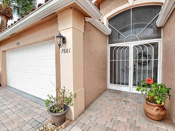 4th image of 7681 Trapani Ln