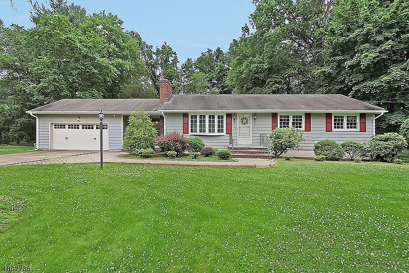 2nd image of 76 Highland Ave