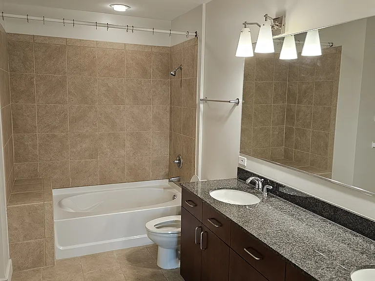 950 W Peachtree St NW #1503 — Photo 11