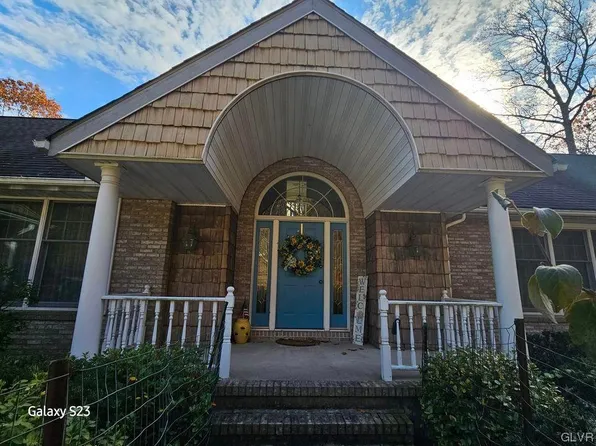 2801 Valley View Dr, Bangor, PA 18013