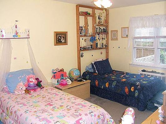 4th image of 25-37 75th St #1A