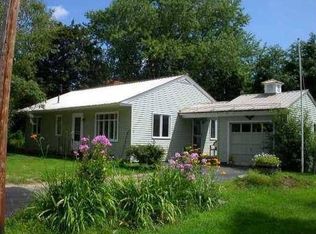 25 Pine Ave, Livermore Falls, ME 04254