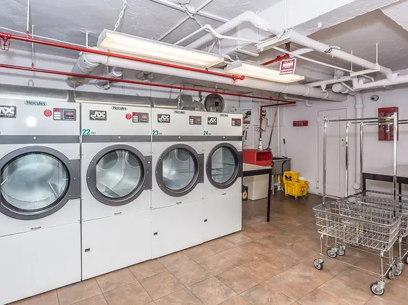 87-10 34th Avenue image 5 of 8