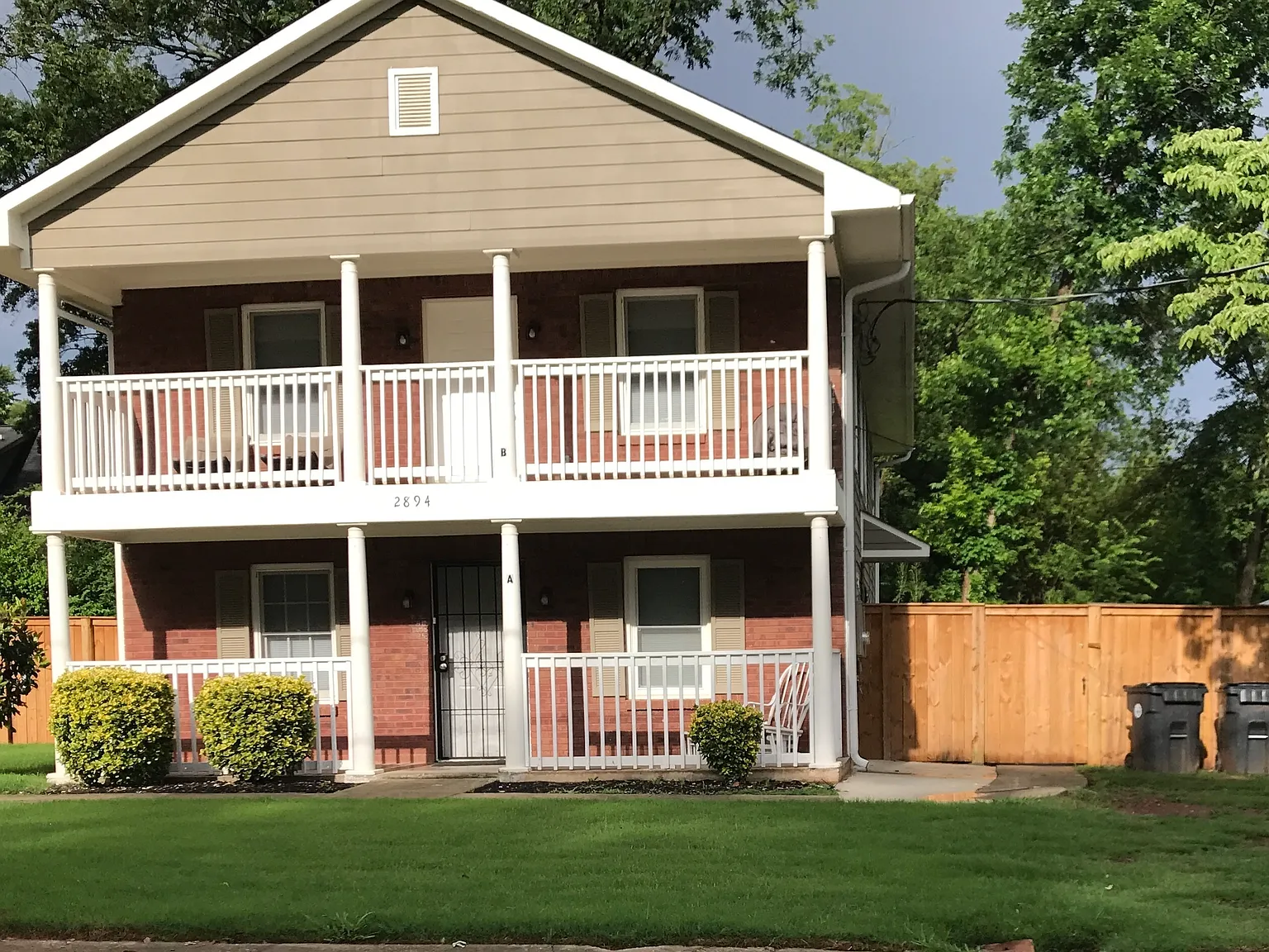 3 bed, 2.0 bath, 1225 sqft, $1,700 — Photo 1