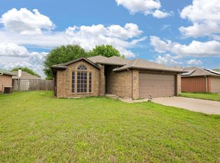 304 Odell St, Cleburne, TX 76033
