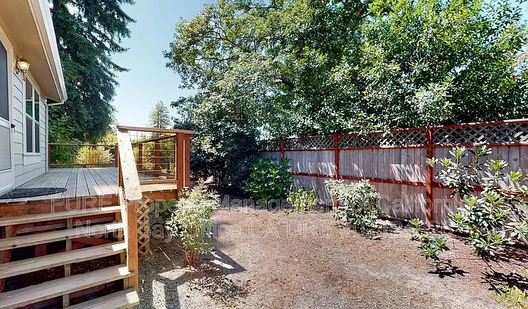 5389 Gravenstein Hwy N — Photo 4