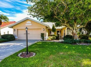 6440 Stone River Rd, Bradenton, FL 34203
