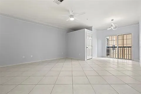 4323 Bayside Village Dr #209 — Photo 2