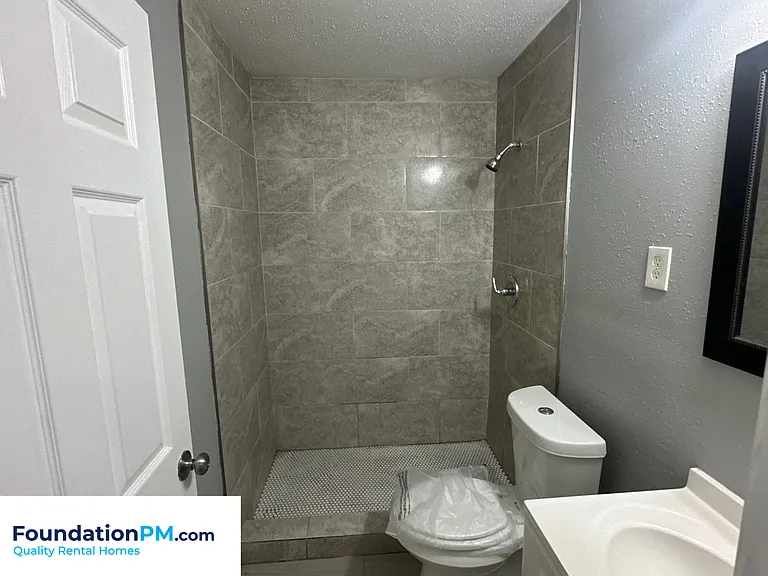 5028 Cheston Ave — Photo 13