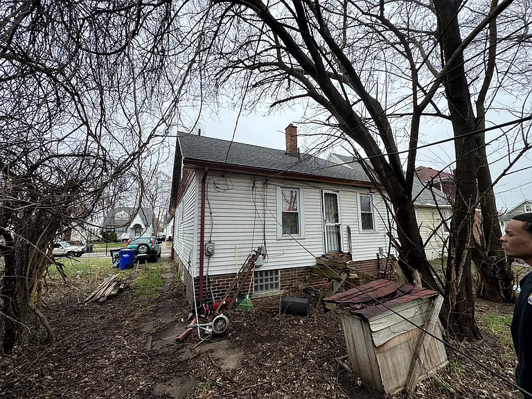 15447 Griggs St — Photo 18