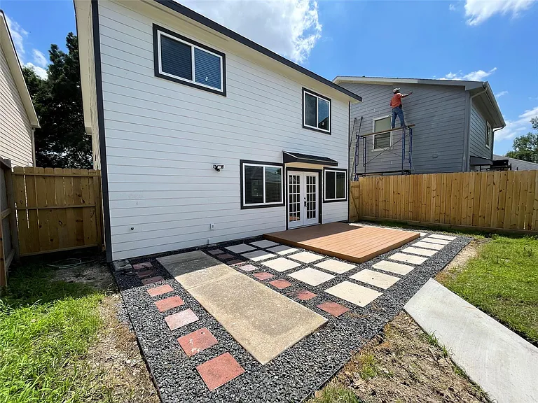 20919 Hall Colony Ct — Photo 29