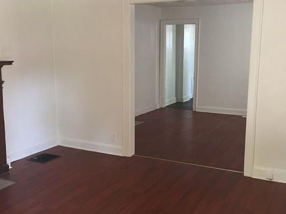 5th image of 1276 E 17th Ave