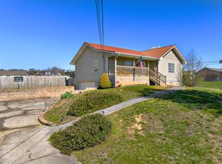 390 Dumplin Valley Rd E, Jefferson City, TN 37760