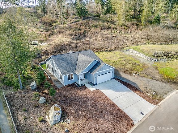 2nd image of 4511 Trail Crest Drive