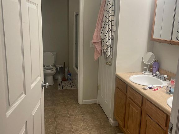 3rd image of 82 Albany St #2