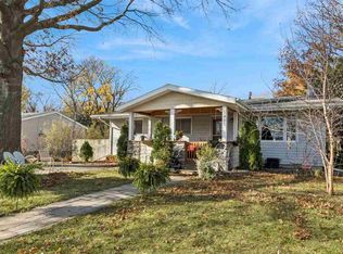 1401 Spruce St, Iowa City, IA 52240