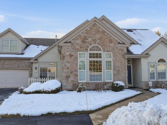 2nd image of 4 Legacy Oaks Dr