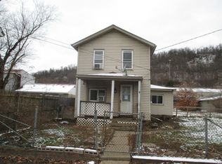 512 1st St, West Elizabeth, PA