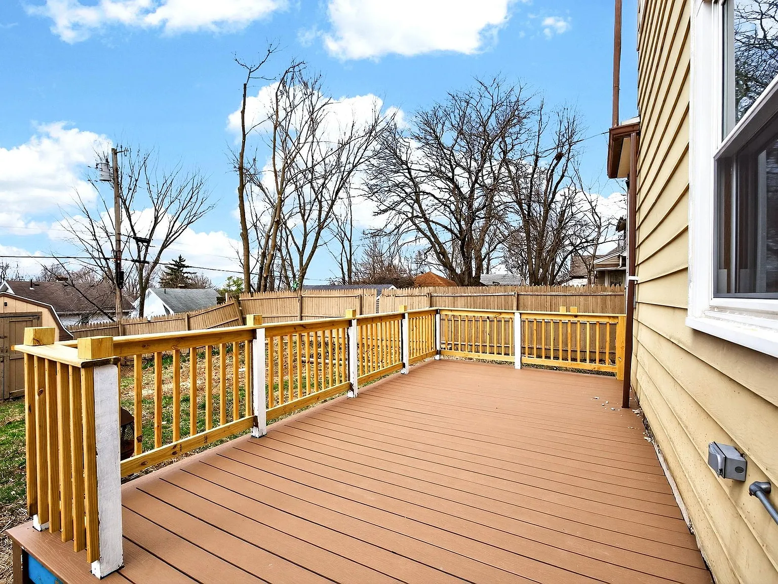 4 bed, 3.0 bath, 1819 sqft, $862 — Photo 4